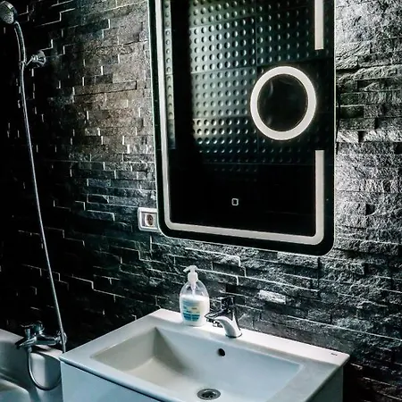 Cube Apartments